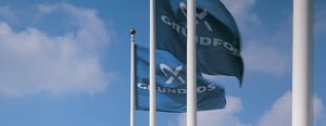 grundfos-flags-with-logo-at-headquarter-1440x560px